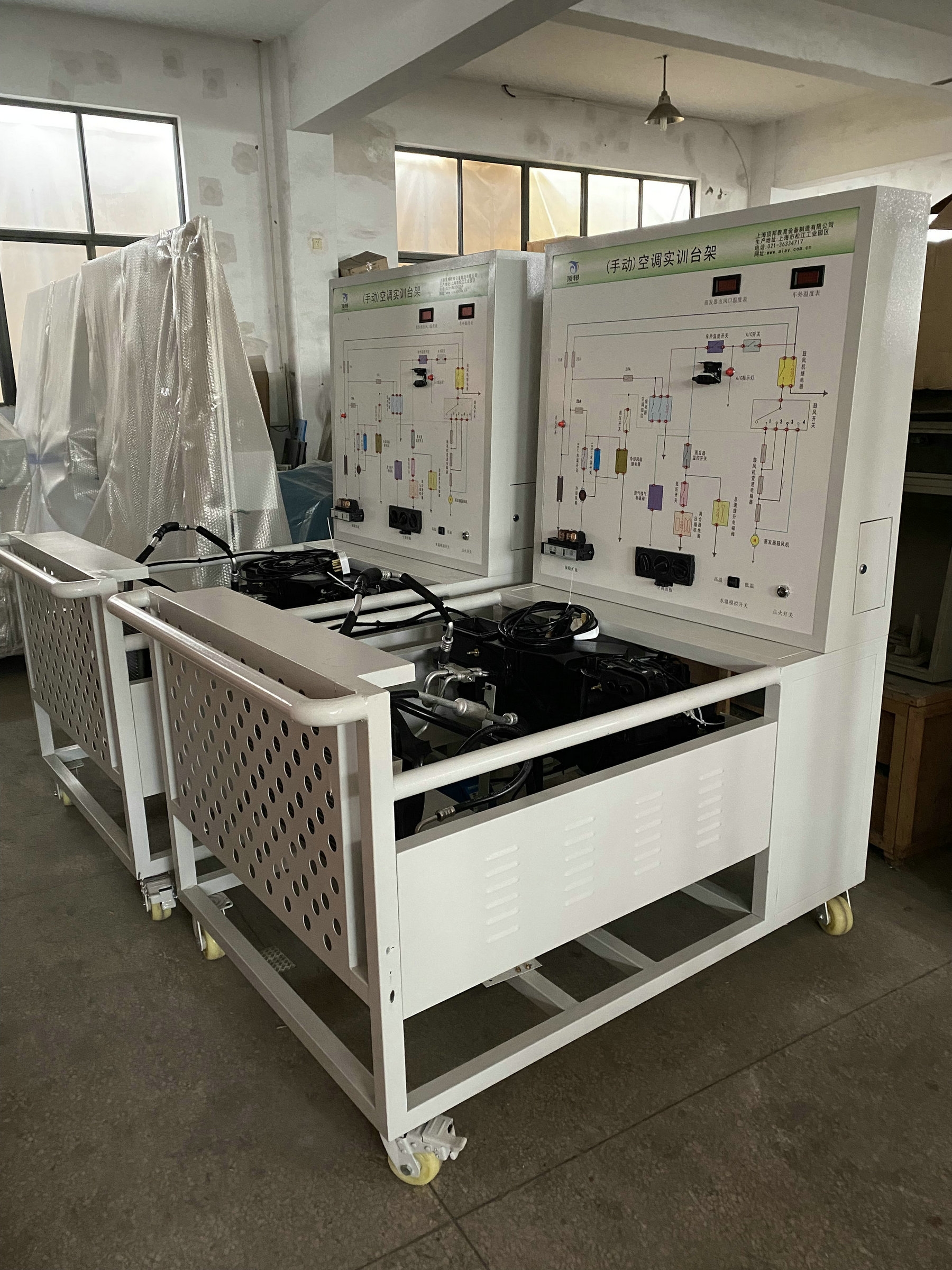 東風天錦EQ1120GA2空調系統實訓臺